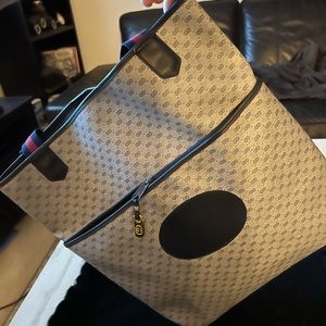 Couleur bleue foncé tres pratique